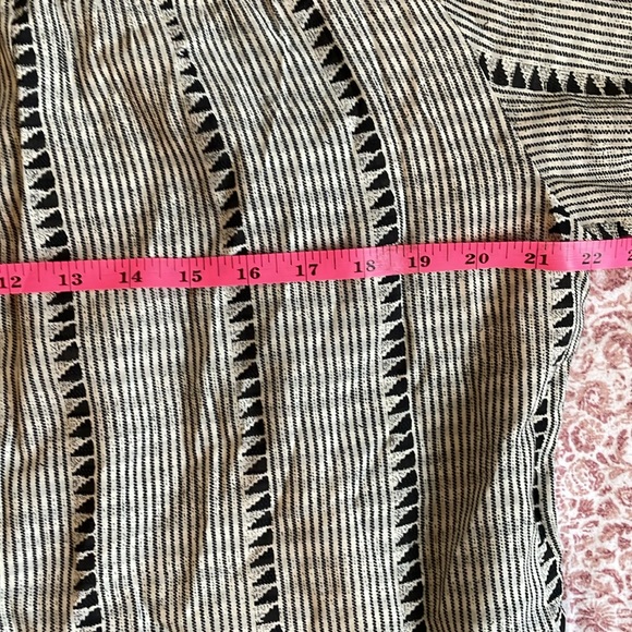 J.crew M  viscose 80%🙃🙂✨ - Picture 9 of 13